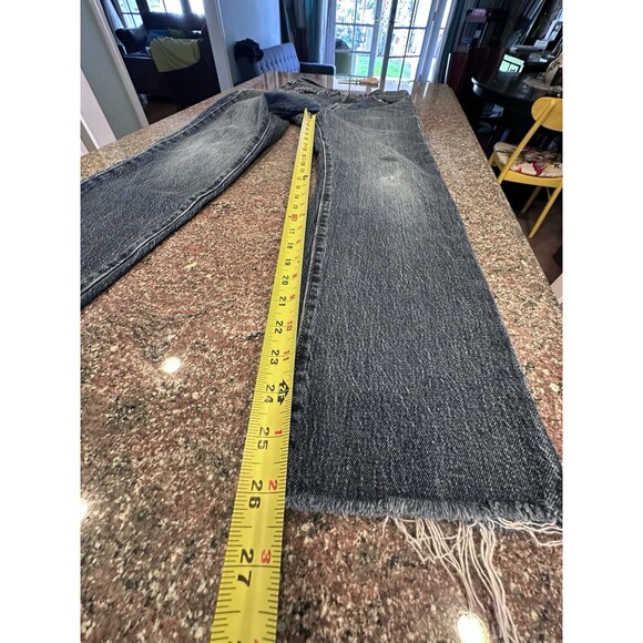 Levis Wedgie Jeans Size 25 High Rise Straight Medium Blue Denim Button Fly - Picture 14 of 16